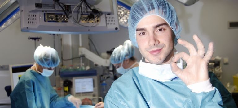 大阪で選ばれる理由多様なニーズに応える歯科矯正とワイヤー矯正の最前線