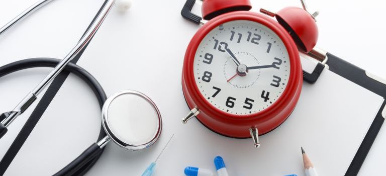 神奈川で選ばれるワイヤー矯正とは健康と自信を育む歯科矯正の魅力解説 神奈川で選ばれるワイヤー矯正とは健康と自信を育む歯科矯正の魅力解説